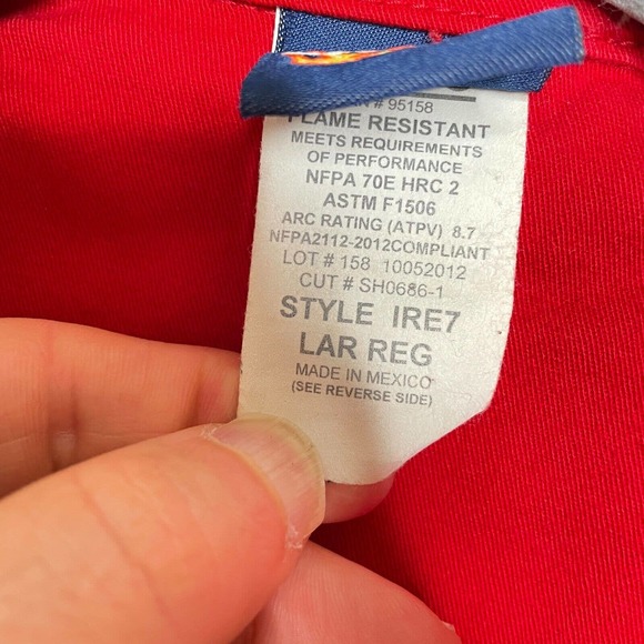 Lot Of 2 Lapco FR Large Mens Red Flame Resistant Collared Button Up Shirt - Picture 4 of 7